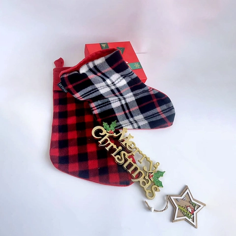 Christmas Stocking Red Black Buffalo Plaid Plush Trim Hanging Gift Bag Candy Bag For Xmas Holiday Party Home Decoration
