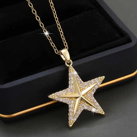 Collana con Pendente a Stella Pentagramma in Rame Zirconia Placcato Oro 14K Gioielli Catena Clavicola Hip Hop per Donna