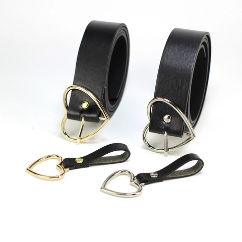 Damen PU Leder Gürtel Mit Herz Schnalle Anhänger Koreanischer Stil Einfacher Dekorativer Jeans Gürtel Gold Silber Zinklegierung Schnalle