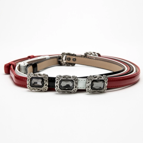 Cintura Sottile da Donna Elegante in Pelle PU Fibbia a Incastro in Strass Vintage Cinturino Regolabile per Abiti Senza Fori
