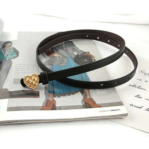 Cintura Sottile da Donna in Pelle PU con Fibbia a Cuore Vintage Design Trapuntato per Abiti e Completi Accessori Moda