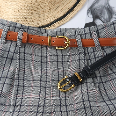 Cintura Sottile da Donna in Pelle PU Con Fibbia in Metallo a D Dorata Vintage Semplice Cinturino in Vita Per Jeans Abiti