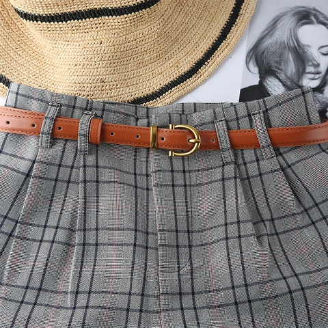 Cintura Sottile da Donna in Pelle PU Con Fibbia in Metallo a D Dorata Vintage Semplice Cinturino in Vita Per Jeans Abiti