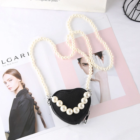 Elegant Women Mini Waist Chain Bag Quilted Heart Shape PU Leather With Artificial Pearl Chain Crossbody Accessory Jewelry