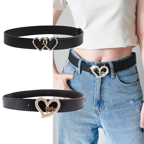 Cintura da Donna alla Moda in Pelle PU Nera Fibbia a Cuore Oro con Strass Intarsiati Cinturino Regolabile per Jeans Festa