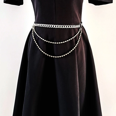 Catena da Vita Multistrato in Lega Stile Punk per Donna Cintura a Tre Strati con Catena a Sfere e Cerchi Decorazione per Vestito