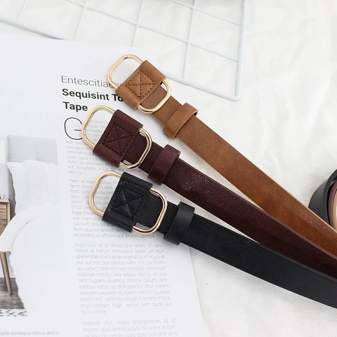 Cintura Sottile da Donna in Pelle PU Minimalista Con Fibbia in Lega Ovale Dorata Cinturino Regolabile Senza Fori Per Jeans Abiti