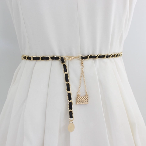Elegante Decoratieve Metalen Tailleketing Goud Legering Leren Gevlochten Ketting Riem Met Gewatteerde Tas Hanger Verstelbaar