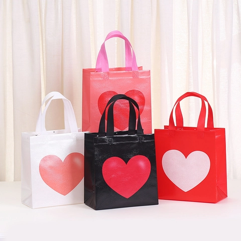 Valentine's Day Non-woven Gift Bag Heart Print Tote Shopping Bag Waterproof Eco-friendly Portable Present Packaging Bag