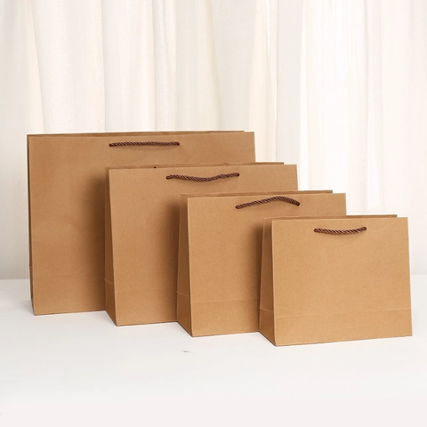 Kraft Paper Gift Bags With Woven Handles Minimalist Brown Shopping Bags For Clothing Takeout Packaging Holiday Favor Bags