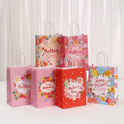Sacchetto Regalo in Carta Kraft per la Festa della Mamma Stampa Floreale a Cuore Confezione Festiva Borsa per Regali Celebrazione Festa