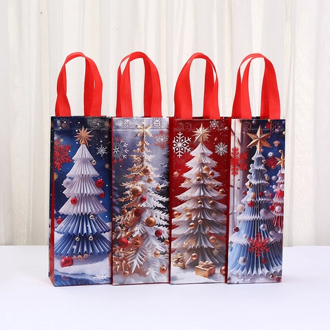 Christmas Laminated Non-Woven Fabric Wine Gift Bags Reusable Printed Shopping Tote Bags With Handles For Holiday Party Decor