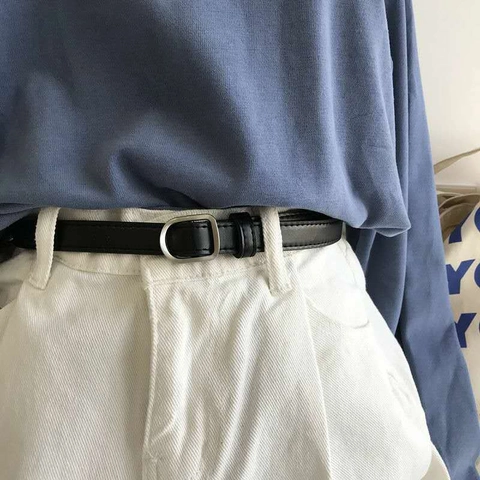 Minimalistischer Damen Schmaler Kunstleder-Gürtel Ohne Löcher Verstellbar D-Schnalle Vielseitiger Taillengürtel Für Kleider Jeans