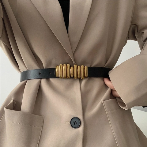Fashion Women Faux Leather Skinny Belt Gold Ribbed Metal Buckle Retro Solid Color Waist Cinch Belt For Suits Dresses