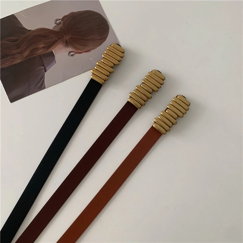 Fashion Women Faux Leather Skinny Belt Gold Ribbed Metal Buckle Retro Solid Color Waist Cinch Belt For Suits Dresses