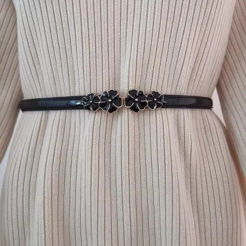 Cintura Sottile da Donna con Fibbia Floreale Dolce in Ecopelle Cintura Regolabile Decorativa per Abiti Nero Bianco Rosso Accessori