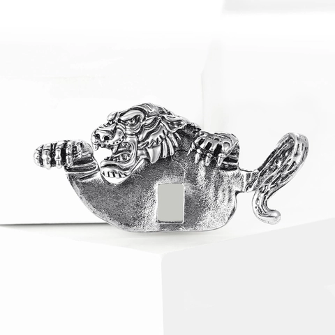 Vintage Alloy Enamel Tiger Brooch Majestic Animal Lapel Pin For Men Retro Cardigan Coat Creative Brooch Jewelry Accessories