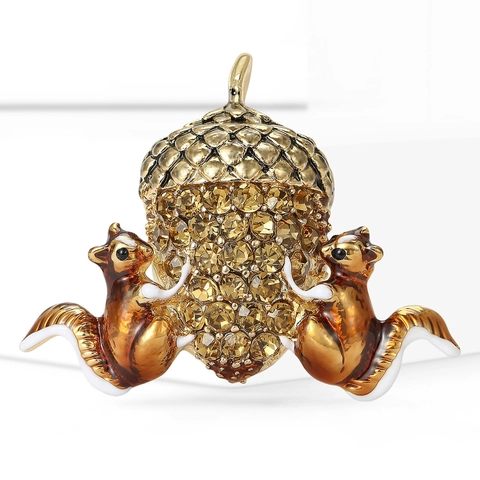 Spilla Creativa a Forma di Scoiattolo e Ghianda Simpatico Pin Animale in Smalto con Strass Gioielli Vintage in Lega d'Oro per Decorazione Abbigliamento Unisex