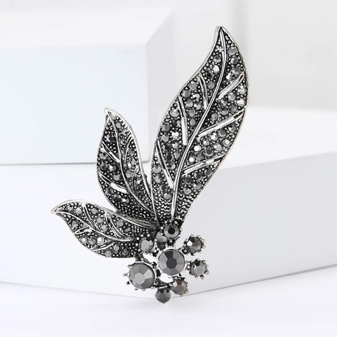 Broche en Alliage Vintage Forme Feuille Fleur pour Femmes Argent Antique Noir avec Strass Incrustés Accessoire pour Costumes Manteaux Robe