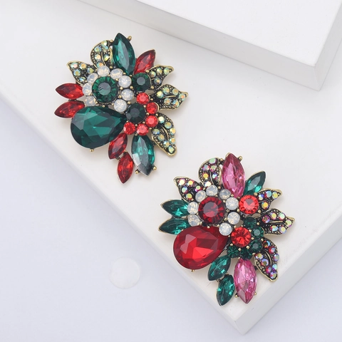 Spilla in Lega Vintage a Forma di Fiore con Strass Colorati Spilla Floreale Traforata per Gioielli da Donna Festa
