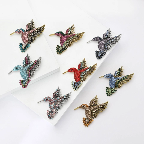 Spilla a Forma di Colibrì in Lega Vintage per Donna con Strass Intarsiati Spilla da Risvolto Uccello Volante Gioielli di Moda
