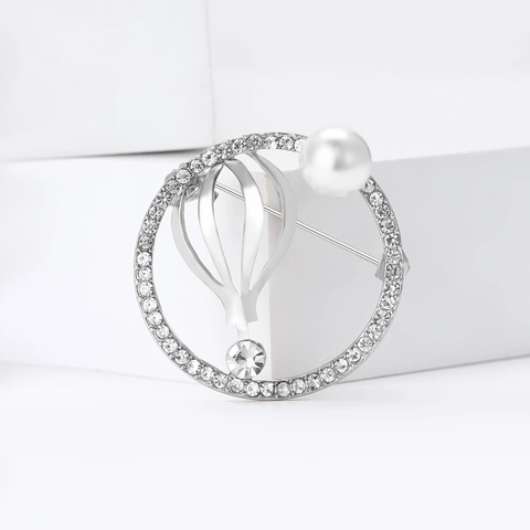 Squisita Spilla Rotonda in Lega di Strass a Mongolfiera per Donna Moda Abito Completo Corsage Pin Con Accessori in Perla Artificiale