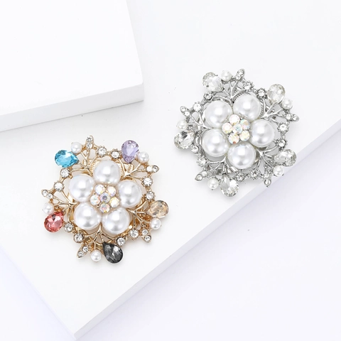 Vintage Blumen Brosche Für Damen Legierung Künstliche Perle Strass Seidenschal Schnalle Pin Mode Schmuck Accessoire Für Hochzeit