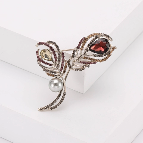 Broche de Pluma de Aleación Vintage Lujo Diamantes de Imitación Perla Artificial Accesorios Corsage Para Mujer Moda Boda Fiesta Joyería