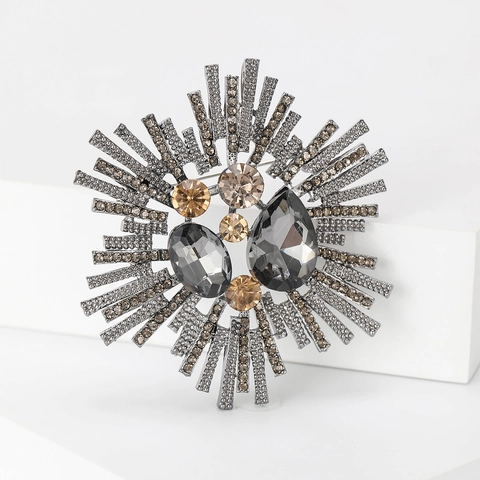Broche Vintage en Alliage de Strass Tournesol pour Femmes Élégante Broche Fleur Étoilée Pin Mariage Fête Accessoires de Costume Bijoux de Mode