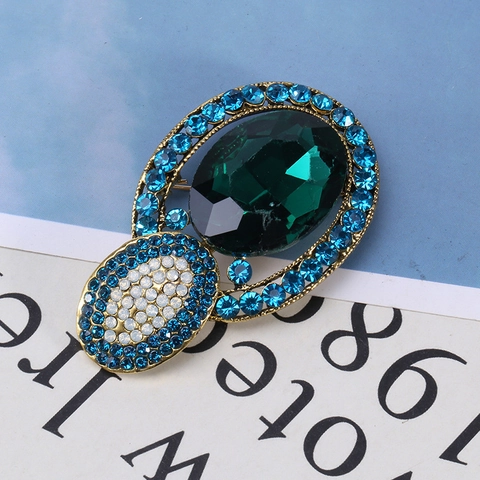 Vintage Royal Luxury Oval Gemstone Brooch For Women Alloy Rhinestone Inlaid Palace Style Clothing Accessories Jewelry Gift
