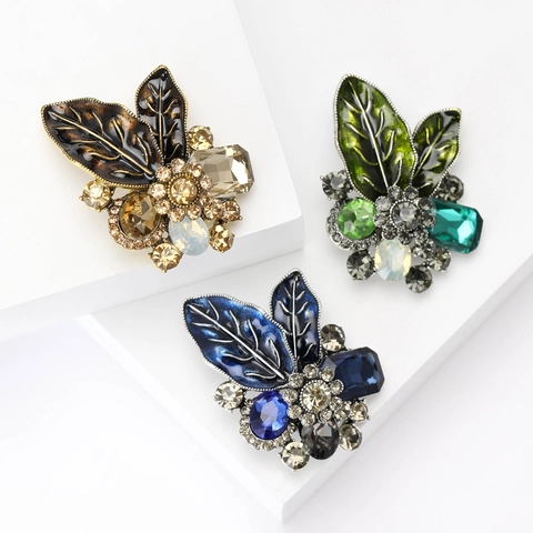 Broche de Hoja de Aleación Vintage para Mujer Lujoso Diamantes de Imitación Esmalte Planta Pin Decoración de Moda Ropa Regalo