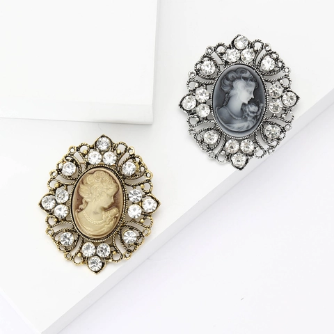 Vintage Alloy Cameo Brooch For Women Rhinestone Beauty Head Portrait Pin Victorian Style Fashion Jewelry Clothing Corsage