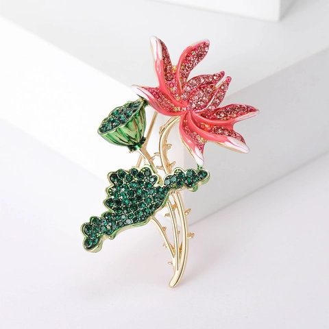 Eleganter Legierung Lotus Blume Brosche Für Damen Rosa Strass Emaille Schalschnalle Mehrzweck Floral Schmuck Zubehör