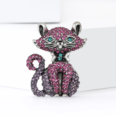 Vintage Antique Silver Alloy Cat Brooch For Women Purple Pink Rhinestone Inlaid Animal Lapel Pin Fashion Clothing Accessory