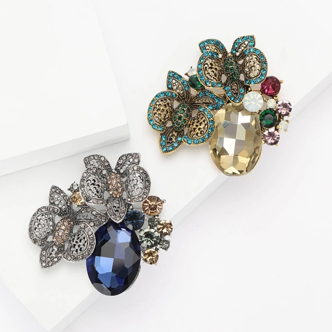 Spilla in Lega Vintage con Fiori in Strass per Donna Elegante Pin per Scialle in Abito Floreale Accessorio per Matrimonio Festa