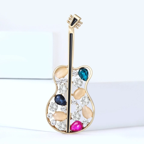 Kreative Legierung Gitarre Brosche Bunte Strass Kristall Eingelegt Musikinstrument Pin Für Damen Herren Bekleidung Dekor Zubehör