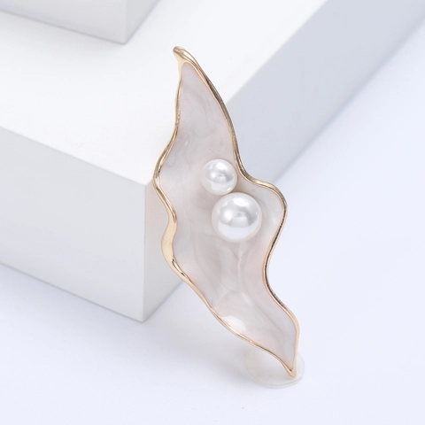 Spilla Foglia in Lega Stile Coreano Alla Moda Con Perla Artificiale Smalto a Goccia Elegante Accessorio per Abbigliamento Gioiello Donna