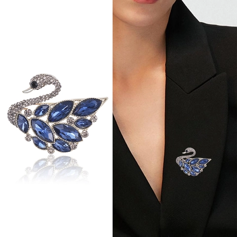 Elegante Spilla a Forma di Cigno in Lega con Strass per Donna Scintillante Spilla a Forma di Animale Gioielli di Moda Intarsiati