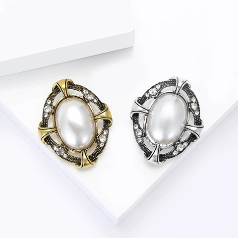 Vintage Barok Paleis Stijl Legering Broche Met Kunstparel En Strass Voor Dames Pak Jas Kraag Pin Mode Sieraden
