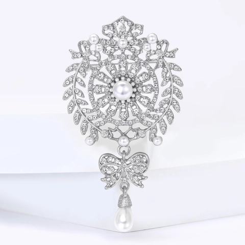 Lussuosa Spilla in Lega con Perle Artificiali e Strass con Fiocco Pendente a Goccia d'Acqua per Donna Elegante Spilla per Abbigliamento Floreale