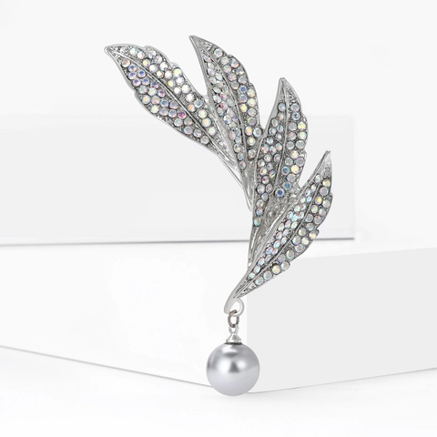 Elegant Leaf Rhinestone Brooch With Artificial Pearl Pendant For Women Korean Style Alloy Fashion Pin For Banquet Party Jewelry Accessory