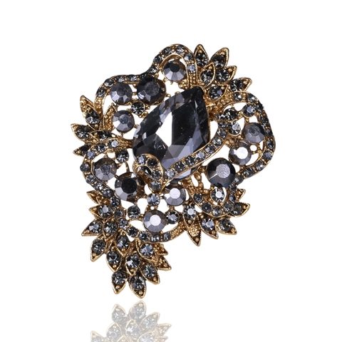 Vintage Baroque Alloy Rhinestone Brooch Elegant Crystal Flower Leaf Corsage Pin For Women Retro Palace Style Clothing Accessory