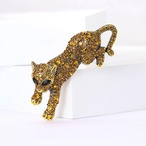 Mode Legering Strass Luipaard Brosje Voor Dames Heren Elegant Dier Panter Speld Sieraden Accessoire Voor Pakken Mantels