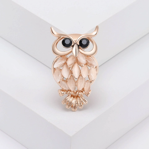 Owl Animal Brooch Alloy Rhinestone Inlaid Artificial Cat Eye Stone Korean Style Women Jewelry Fashion Pin Dress Accessories Gift
