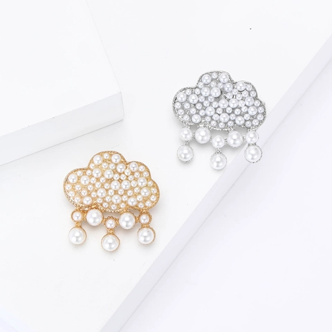 Elegante Spilla a Forma di Nuvola e Goccia di Pioggia con Künstliche Perle in Lega Oro Argento per Donna Abito Cappotto Gioielli