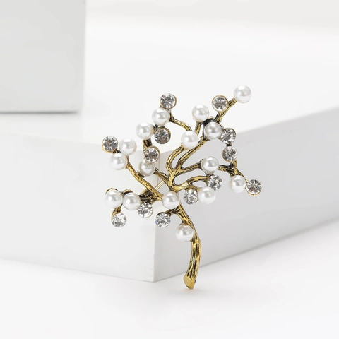 Vintage Alloy Artificial Pearl Rhinestone Tree Branch Brooch For Women Elegant Wishing Tree Plant Pin Wedding Banquet Jewelry Gift