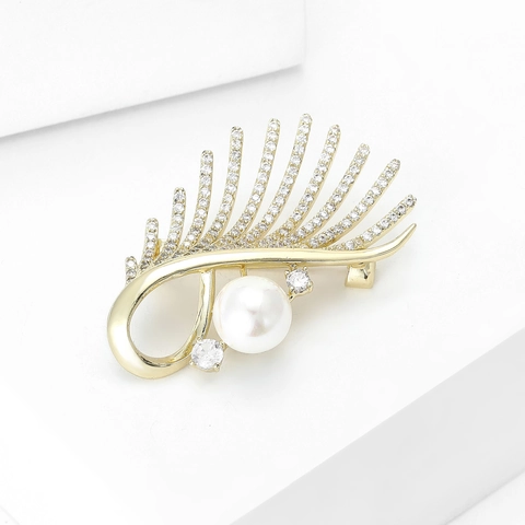 Eleganter Kupfer Zirkon Künstliche Perle Brosche Pin Unregelmäßiges Geometrisches Blatt Feder Design Für Damen Hochzeit Bankett Schmuck