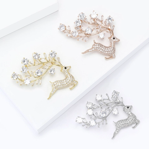 Eleganter Kupfer Mikro Strass Hirsch Brosche Rehkitz Tier Brustnadel Dekoration Für Mantel Kleid Damen Mode Schmuck