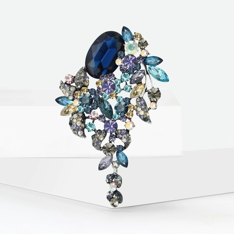 Vintage Luxueuze Bloem Brosche Grote Ovale Kristallen Hoofdsteen Multicolor Strass Koperlegering Brosche Voor Dames Pak Accessoires