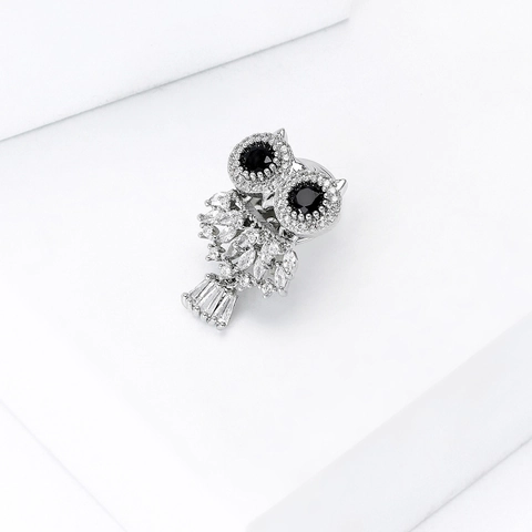 Broche de Búho Creativo de Cobre con Zirconia Incrustada Alfiler de Solapa de Animal Color Plata Joyería de Moda para Mujer